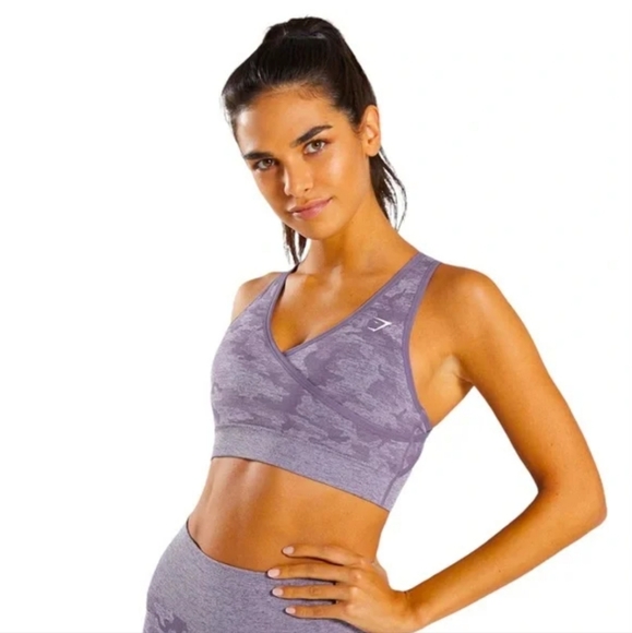 EUC Gymshark Women's Sports Purple bra size small - Picture 7 of 7